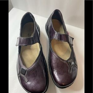 Naot Deep Purple Leather Mary Jane Shoes Euro 40